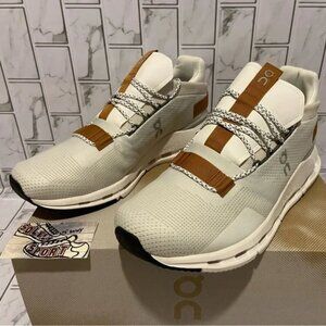 On Cloud Cloudnova Running Sneakers Women